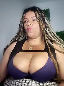 Eva Luxei online show from 02/25/26, 06:56