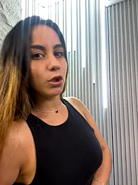 CamileX online show from 10/30/25, 02:18