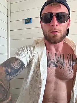 Snapshot of Wyrolowanyyy chatting on 04/08/26, 03:01 Wyrolowanyyy online show from 04/08/26, 03:01