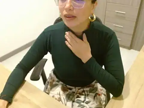 fox renata online show from 10/28/25, 02:48