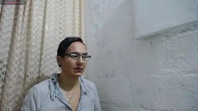 Snapshot of gabbyparker_ chatting on 09/10/25, 09:31 gabbyparker online show from 09/10/25, 09:31