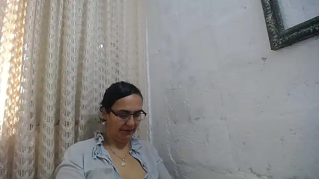 gabbyparker  online show from 02/24/26, 04:05