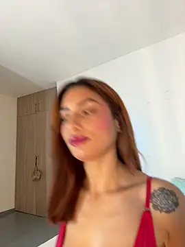 Snapshot of monnay520 chatting on 03/31/26, 06:47 monnay520 online show from 03/31/26, 06:47