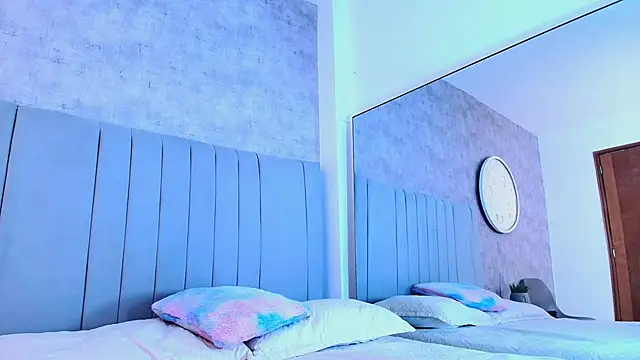 Snapshot of karla-ruiz chatting on 10/24/25, 07:10 karla-ruiz online show from 10/24/25, 07:10