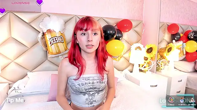 dafnne hall online show from 10/03/25, 06:43