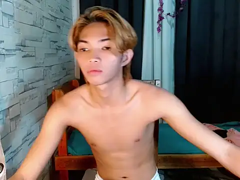 addicted to alex online show from 02/18/26, 05:53