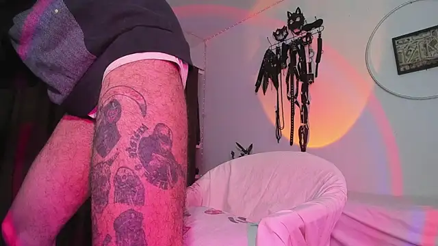 Snapshot of dex_55 chatting on 03/25/26, 01:44 dex 55 online show from 03/25/26, 01:44