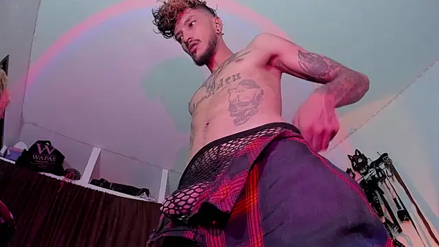 Snapshot of dex_55 chatting on 04/07/26, 07:47 dex 55 online show from 04/07/26, 07:47