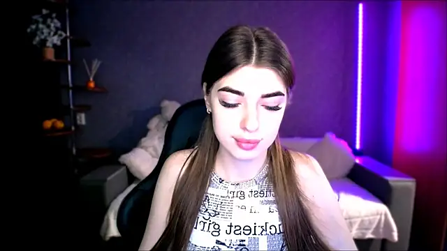 Snapshot of Dianaa_Lee0 chatting on 09/10/25, 07:25 Dianaa Lee0 online show from 09/10/25, 07:25