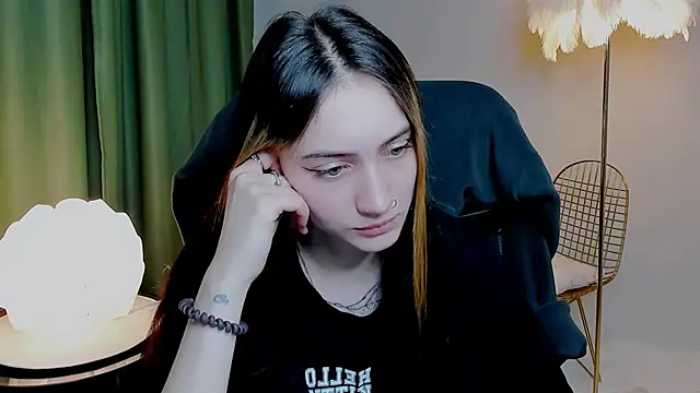 olivianorton online show from 09/29/25, 03:39