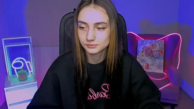 olivianorton online show from 11/05/25, 01:11