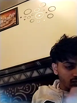 Snapshot of soft_hearted chatting on 02/14/26, 09:33 soft hearted online show from 02/14/26, 09:33