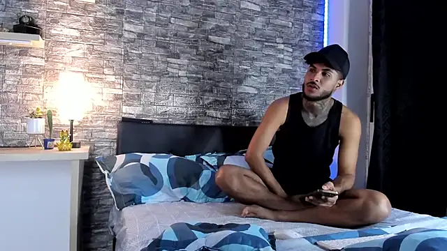 Theimperialboys  online show from 12/15/25, 10:47