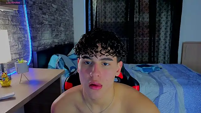 Theimperialboys  online show from 04/18/26, 09:48