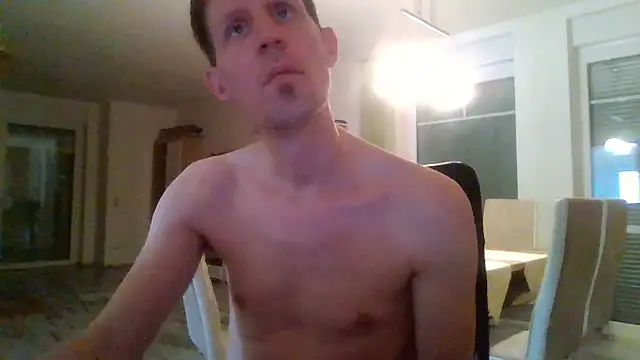 Snapshot of Trockenbau chatting on 03/08/26, 11:14 Trockenbau online show from 03/08/26, 11:14