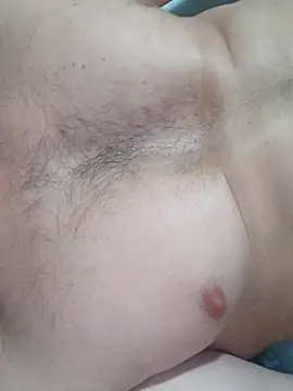 Snapshot of pollon621 chatting on 05/18/26, 11:10 pollon621 online show from 05/18/26, 11:10
