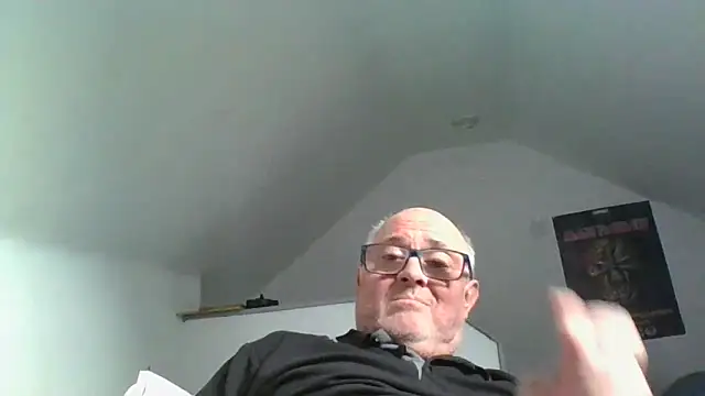 Snapshot of naughtygrandad1 chatting on 11/02/25, 02:30 naughtygrandad1 online show from 11/02/25, 02:30