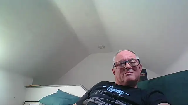 naughtygrandad1 online show from 05/11/26, 06:27