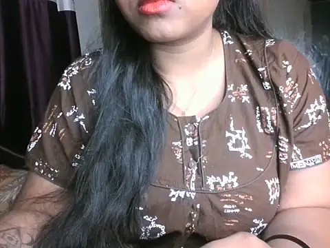 its me Rashmi online show from 11/29/25, 02:20