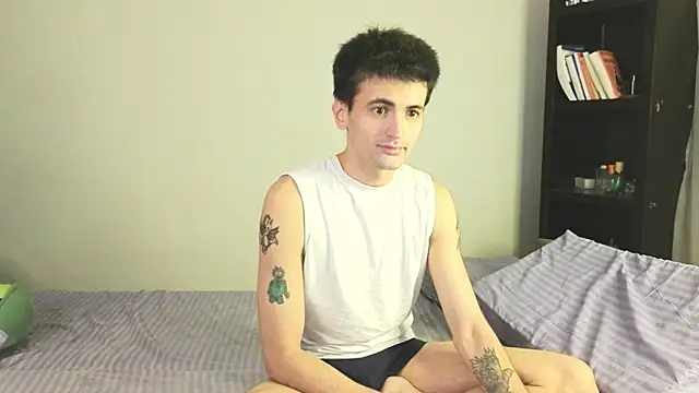 saintlauren1 online show from 10/05/25, 06:56