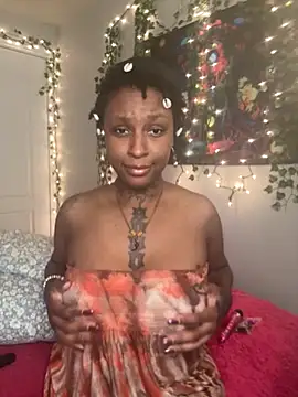 Snapshot of MistiSavannah chatting on 03/21/26, 01:16 MistiSavannah online show from 03/21/26, 01:16