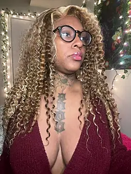 Snapshot of MistiSavannah chatting on 04/19/26, 10:58 MistiSavannah online show from 04/19/26, 10:58