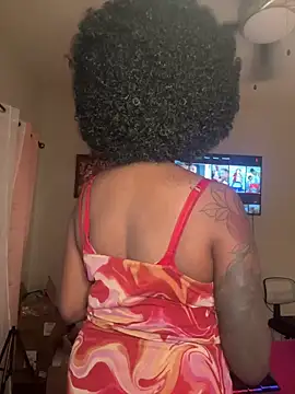 MistiSavannah online show from 06/18/26, 02:01