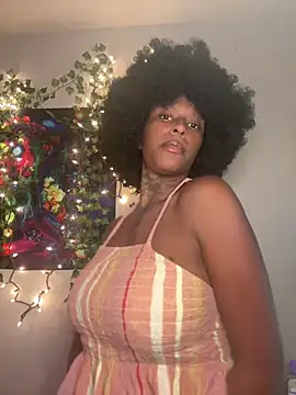 MistiSavannah online show from 06/26/26, 02:05