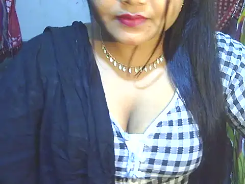 Nusrat Faria07 online show from 11/12/25, 07:20