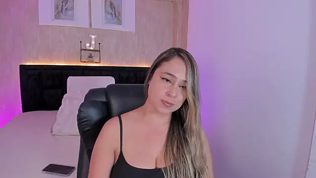 Snapshot of jessica_hotxxx chatting on 03/12/26, 03:40 jessica hotxxx online show from 03/12/26, 03:40