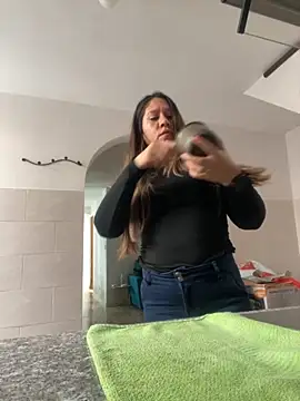 emma hot2006 online show from 10/29/25, 04:31