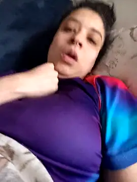 Snapshot of miss_carmila1 chatting on 10/24/25, 03:30 miss carmila1 online show from 10/24/25, 03:30