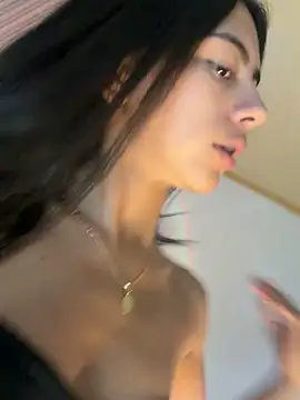 LilybethGray online show from 04/04/26, 11:02