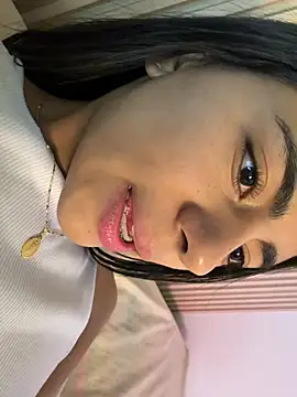 Snapshot of LilybethGray chatting on 07/11/26, 03:15 LilybethGray online show from 07/11/26, 03:15