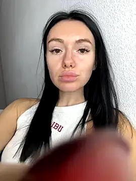 karrr  aaa online show from 10/04/25, 08:40