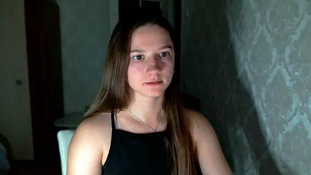 Snapshot of __JaneMiller chatting on 09/18/25, 03:03   JaneMiller online show from 09/18/25, 03:03