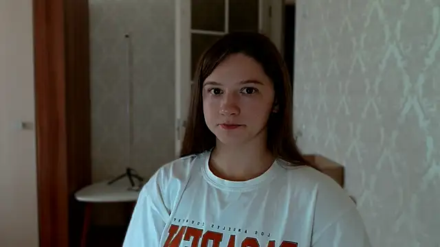 Snapshot of __JaneMiller chatting on 10/05/25, 10:02   JaneMiller online show from 10/05/25, 10:02