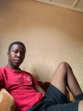 Snapshot of sweetdickboy2 chatting on 09/13/25, 11:32 sweetdickboy2 online show from 09/13/25, 11:32