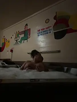 Snapshot of OnlyOneMeeks chatting on 04/03/26, 06:44 OnlyOneMeeks online show from 04/03/26, 06:44