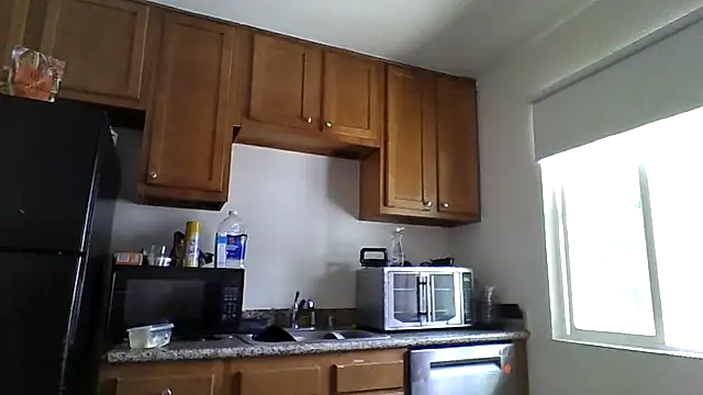 Snapshot of OnlyOneMeeks chatting on 04/22/26, 08:54 OnlyOneMeeks online show from 04/22/26, 08:54