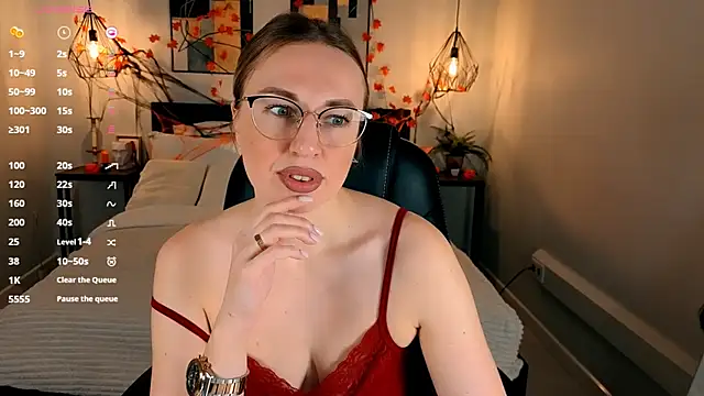 Lexi terele online show from 11/02/25, 06:49