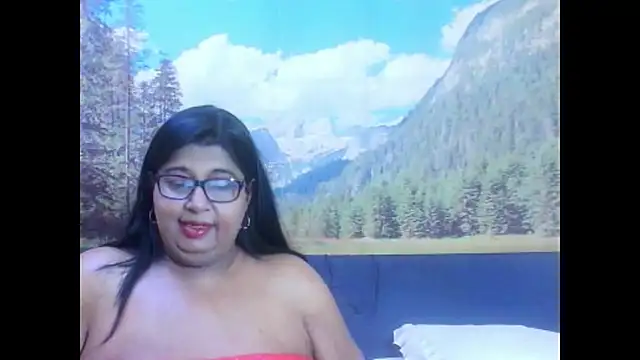 indianhoney694u online show from 04/13/26, 05:18