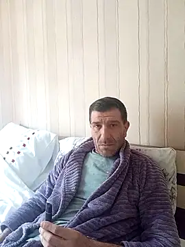 Alexdaniel89 online show from 04/15/26, 08:43