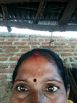 Snapshot of Suhana_pandit chatting on 09/25/25, 09:46 Suhana pandit online show from 09/25/25, 09:46