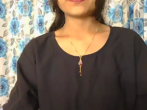 Snapshot of hoty-priya chatting on 03/21/26, 06:40 hoty-priya online show from 03/21/26, 06:40