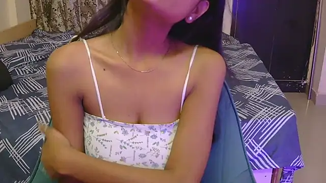 Snapshot of hoty-priya chatting on 05/27/26, 04:53 hoty-priya online show from 05/27/26, 04:53