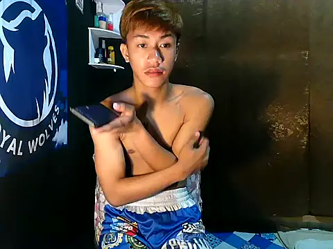 naughtyboyloy 0 online show from 10/13/25, 10:15