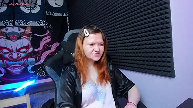 Snapshot of Nora_lovvvv chatting on 10/16/25, 10:16 Nora lovvvv online show from 10/16/25, 10:16