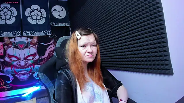 Snapshot of Nora_lovvvv chatting on 10/19/25, 10:16 Nora lovvvv online show from 10/19/25, 10:16