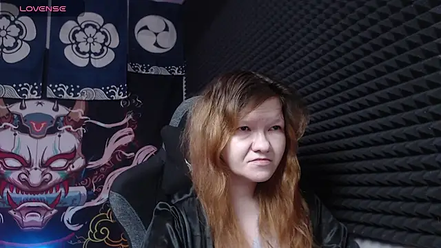 Snapshot of Nora_lovvvv chatting on 11/14/25, 10:14 Nora lovvvv online show from 11/14/25, 10:14